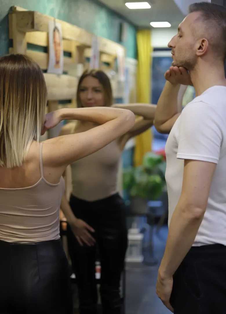 odpowiednia-postawa-sylwetki-kobido